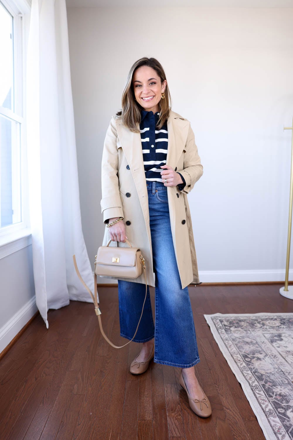 Beige Trench Coat with Striped Top and Jeans Beige Trench Coat with Striped Top and Jeans β Winter to Spring Transition Outfits