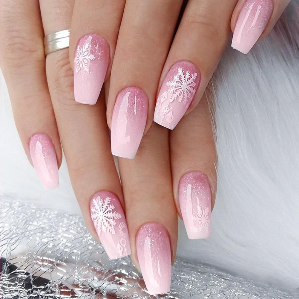 Gradient Snowflake Coffin Birthday Nails Gradient Snowflake Coffin Birthday Nails β Winter Birthday Nails