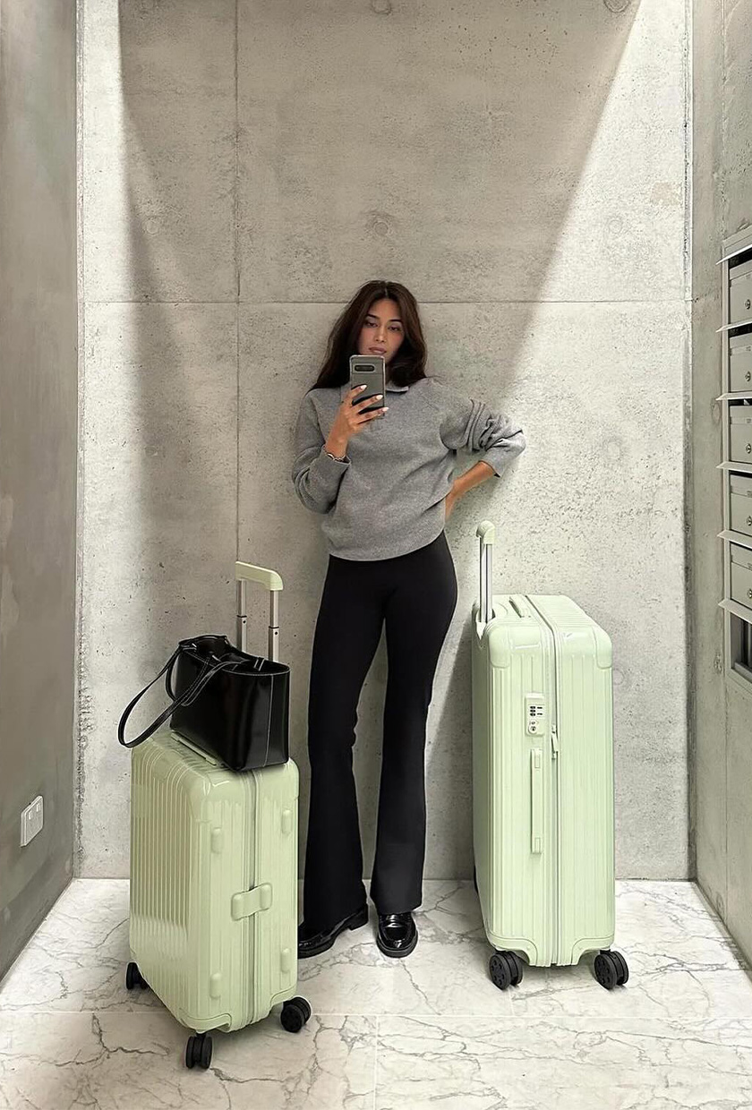 Comfortable Sweatshirt and Flared Leggings for Transit — Winter Travel Outfits