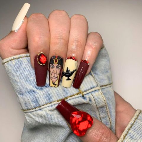 Themed Bold Visual Idea Themed Bold Visual Idea β Baddie Winter Nails