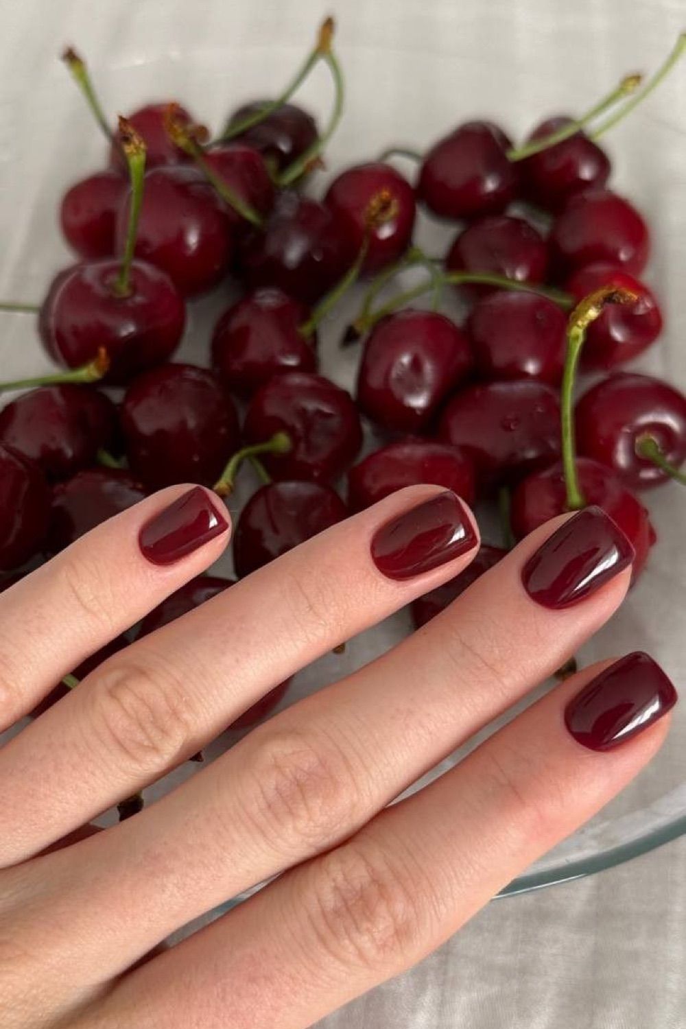 Taupe Grey Dot Accent Square Nails Taupe Grey Dot Accent Square Nails β Winter Nail Colors for Dark Skin