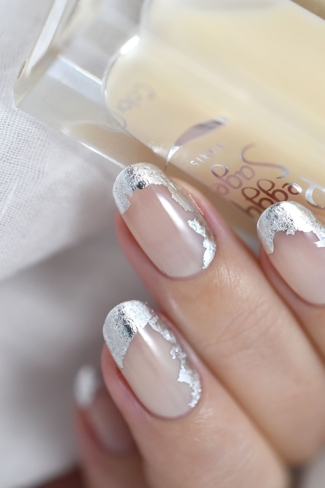 Nail art feuille d'argent pour le nouvel an !