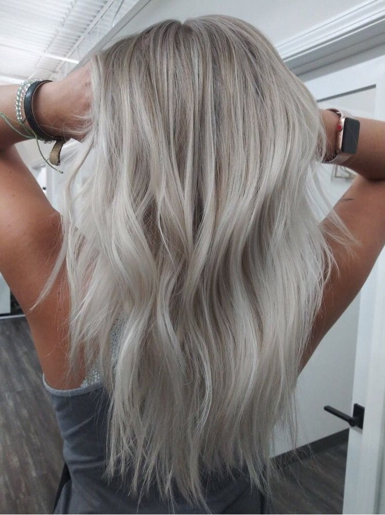 Layers Visual Idea Layers Visual Idea β Winter Balayage