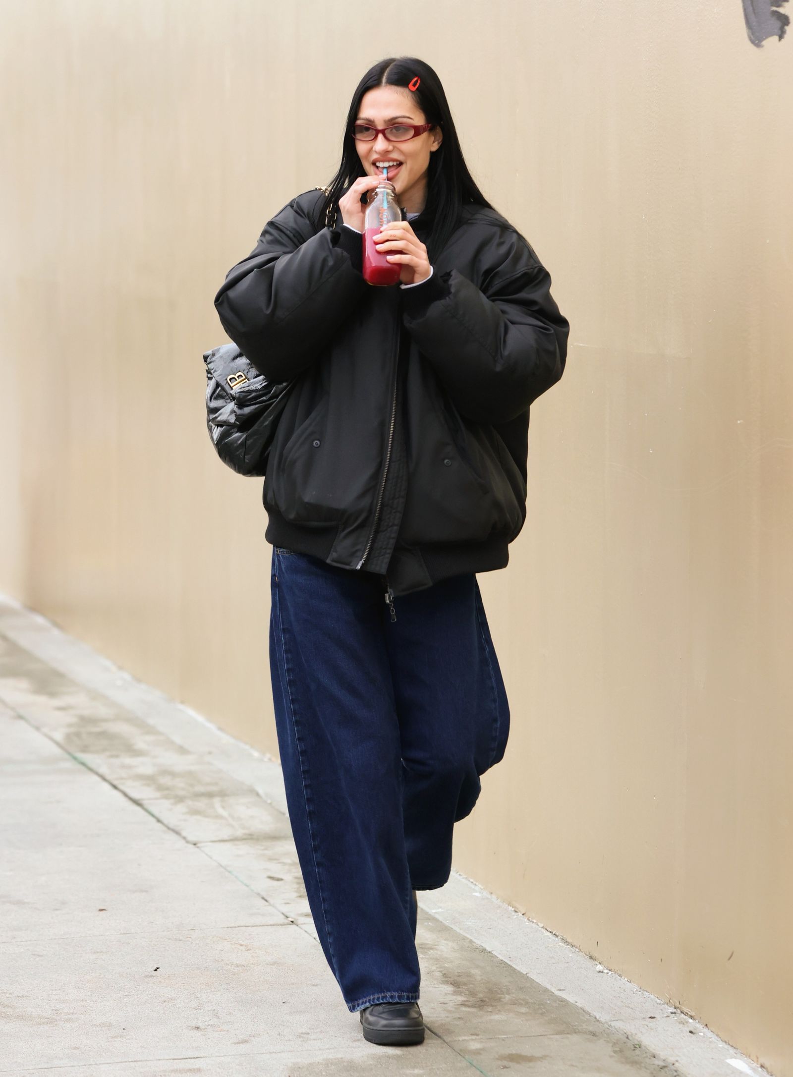 Urban Edge: Bomber Jacket and Chunky Loafers with Dark Blue Wide Leg Jeans — Winter Outfits with Wide Leg Jeans