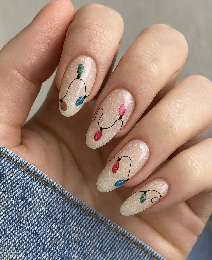 8 Tendances joyeuses de manucure de NoΓ«l Γ essayer en cette saison festive