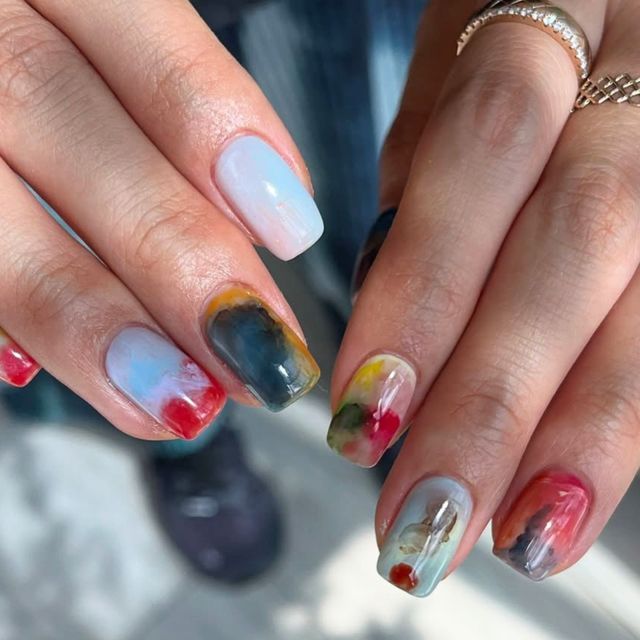 Glossy White Cable Knit Short Square Nails — Natural Winter Nails