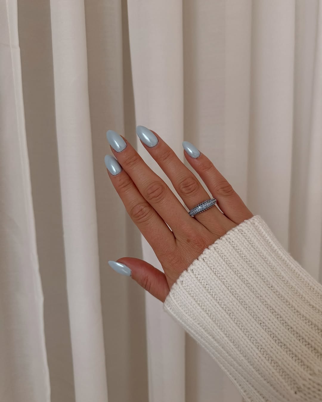 Light Icy Blue Shimmer Almond Nails Light Icy Blue Shimmer Almond Nails โ Winter Almond Nails