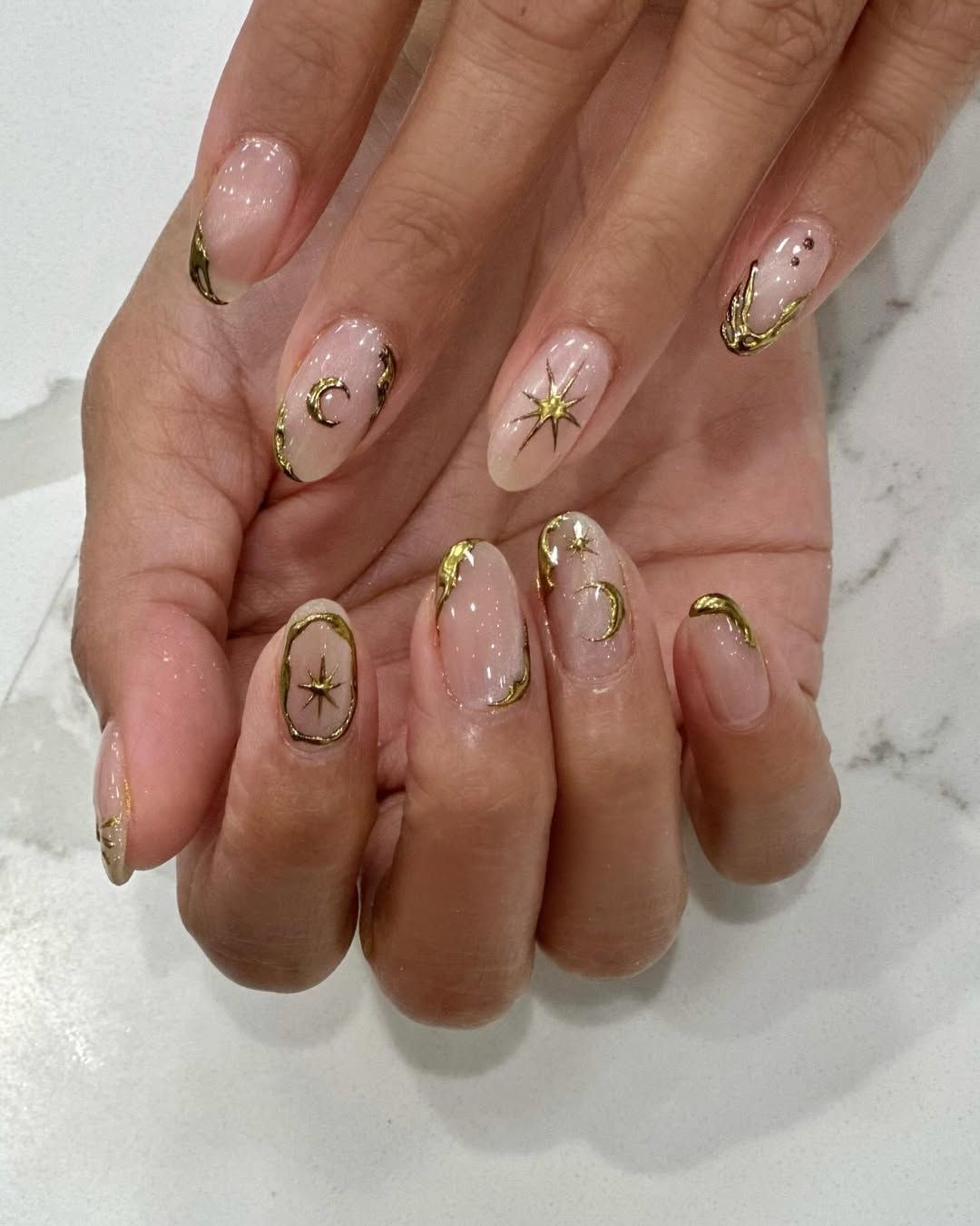Visual Idea Visual Idea β Clean Girl Winter Nails