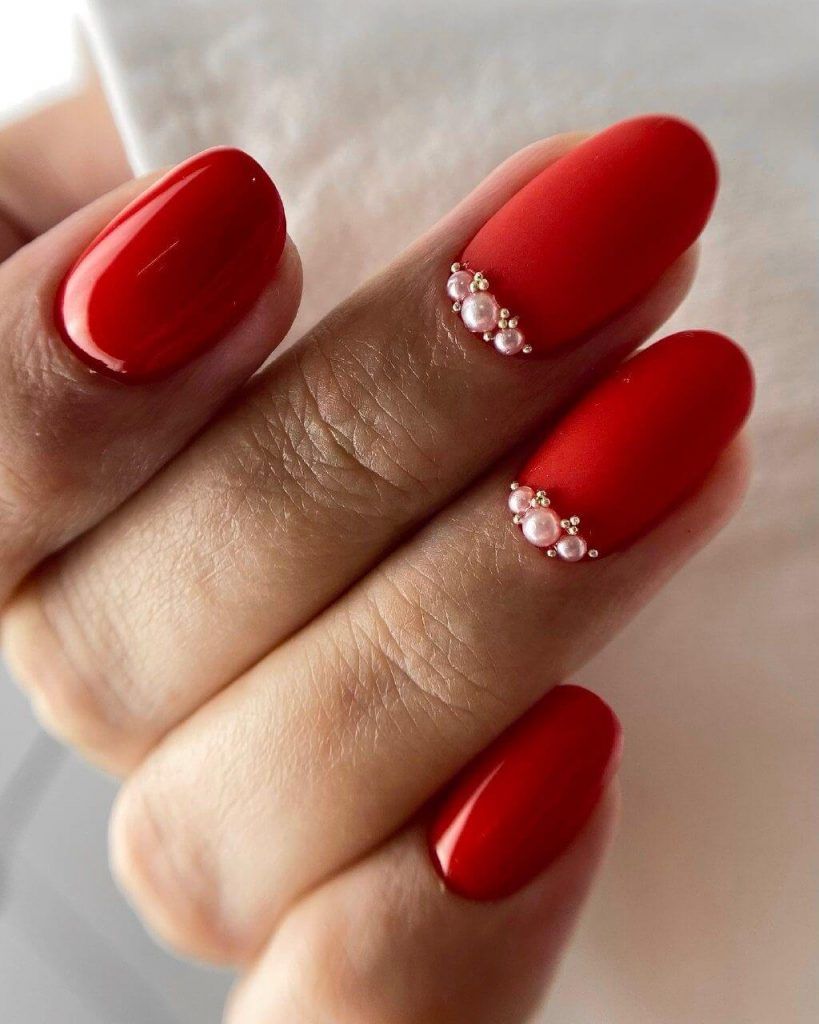 Matte Visual Idea Matte Visual Idea β Cherry Red Christmas Nails 2026