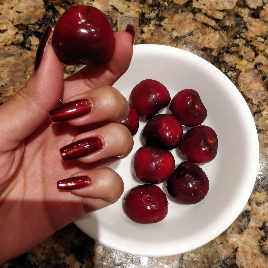 Visual Idea Visual Idea β Cherry Red Nails