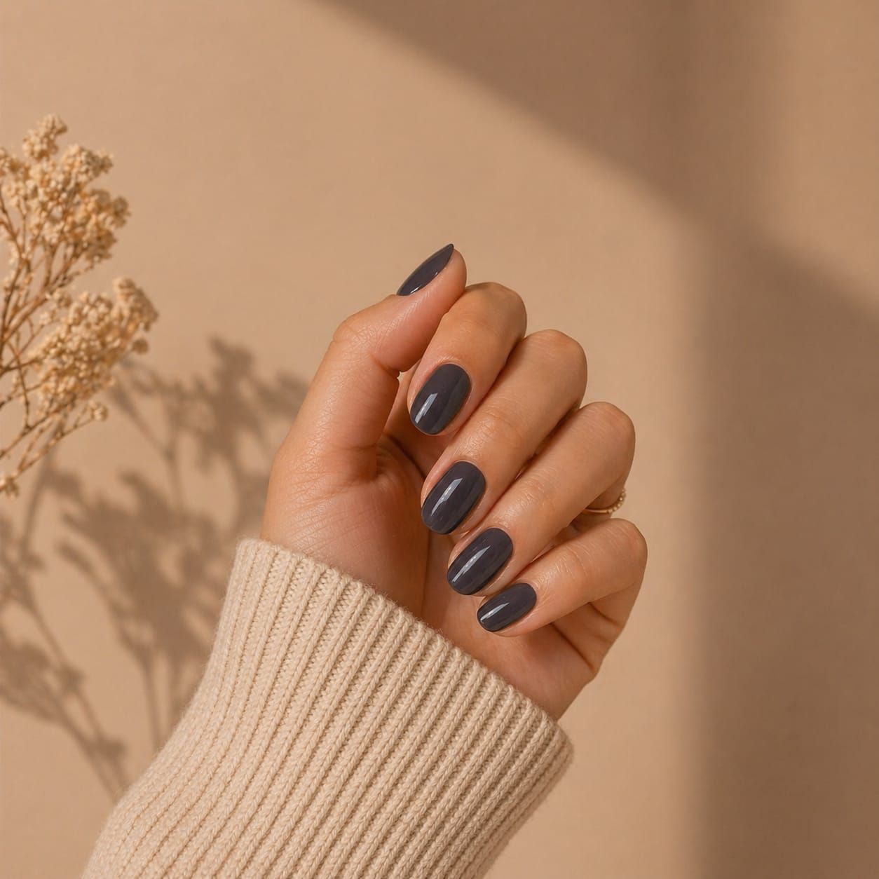 Stormy Grey Cool Undertones Glossy Stormy Grey Cool Undertones Glossy β Short Winter Oval Nails