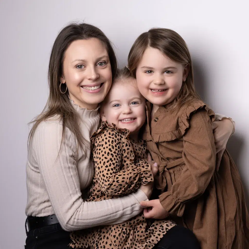 Ribbed Turtleneck and Coordinating Dresses for a Family Photo — Winter Family Photo Outfits