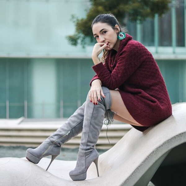 Burgundy Knit Dress and Suede Over-the-Knee Boots Burgundy Knit Dress and Suede Over-the-Knee Boots β Dressy Winter Outfits