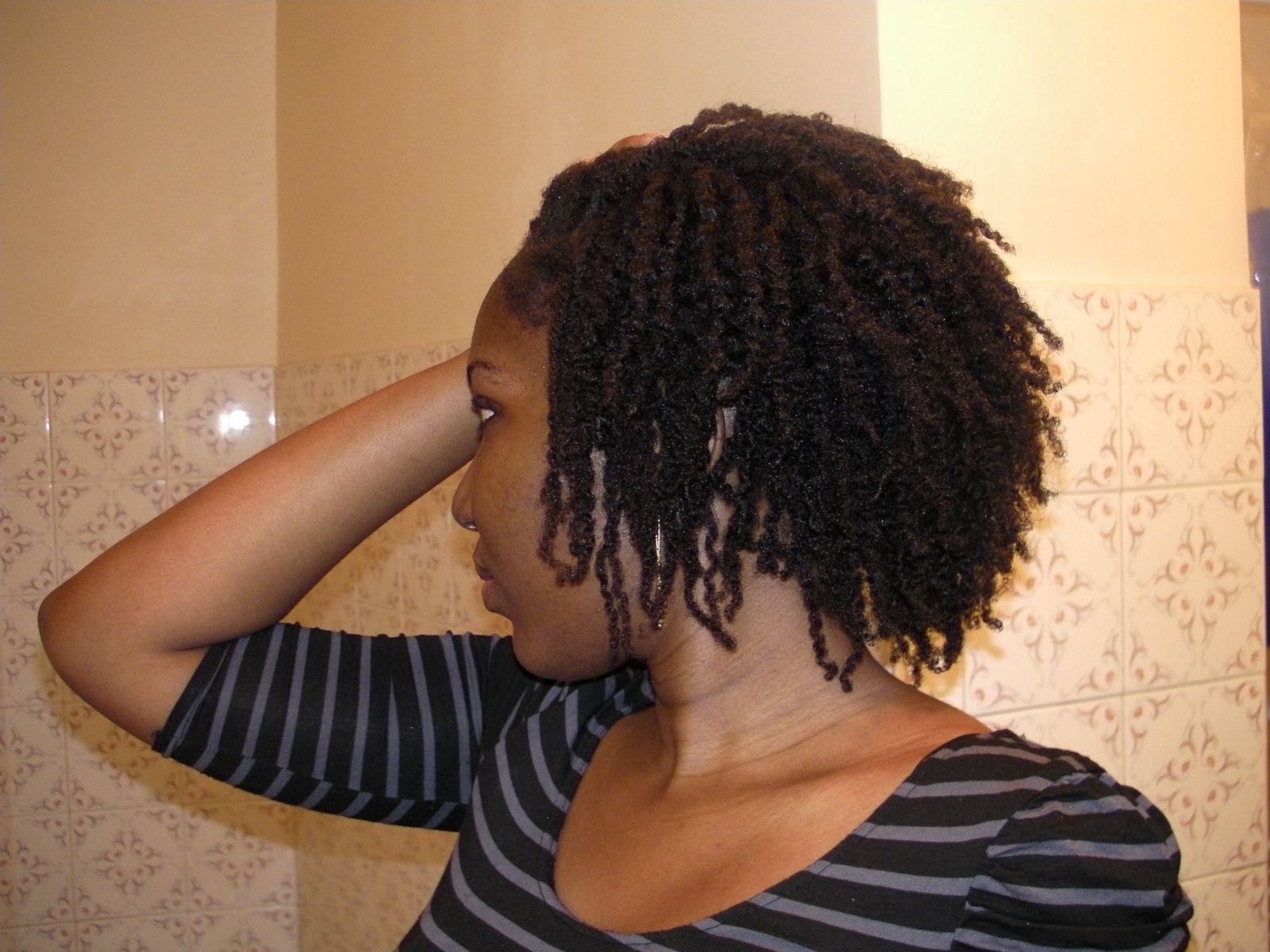 Collarbone Twist Out Collarbone Twist Out β Winter Twist Hairstyles