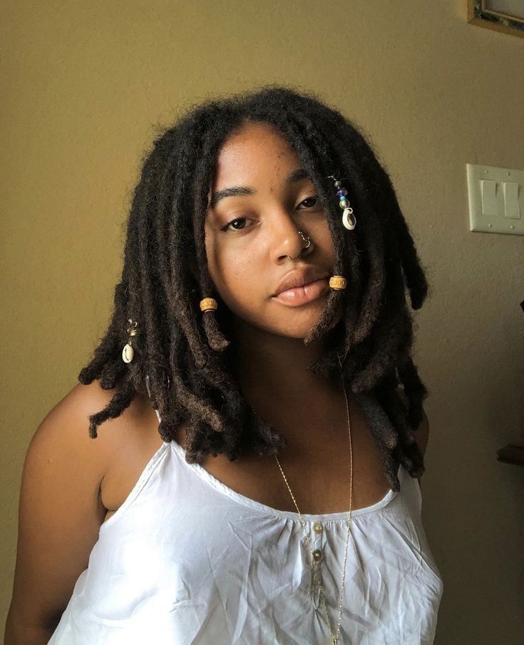 Visual Idea β The Lighting Is Soft Winter Loc Styles