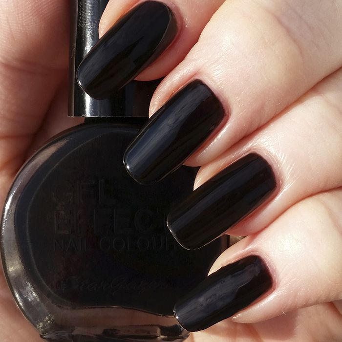 The Single Detail A Reader Notices First Visual Idea — Winter Black Nails