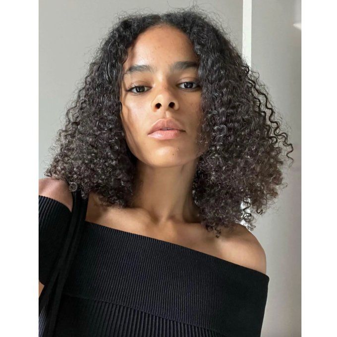 Shoulder-Length Defined Curls — Winter Haircuts for Black Women