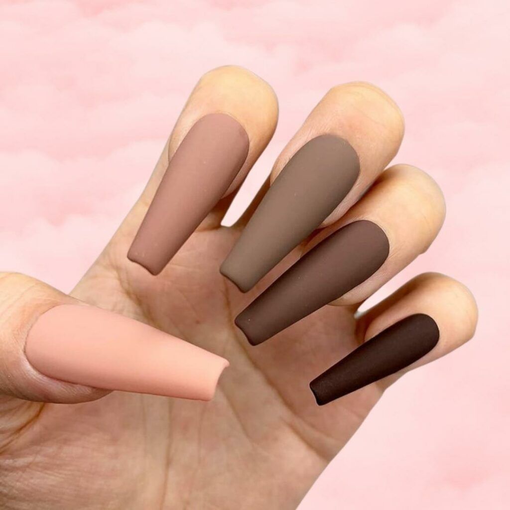 Matte Brown Gradient Long Coffin Matte Brown Gradient Long Coffin β Chocolate Brown Nails