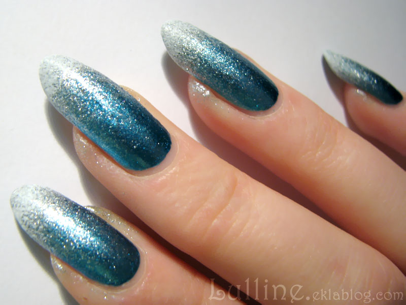 Frosty Teal and Silver Glitter Ombre Frosty Teal and Silver Glitter Ombre β Winter Ombre Nails
