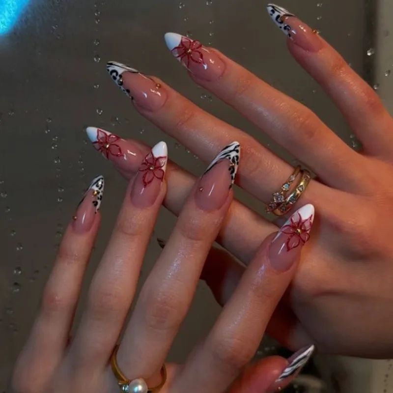 Leopard Print French Tip Stiletto Nails Leopard Print French Tip Stiletto Nails β New Years Acrylic Nails 2027