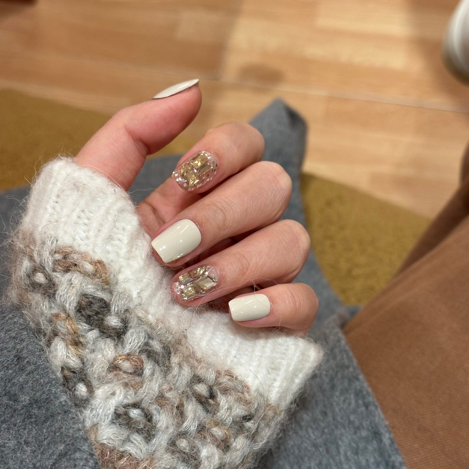 Off-White Rhinestone Embellished Nails — Short Winter Square Nails