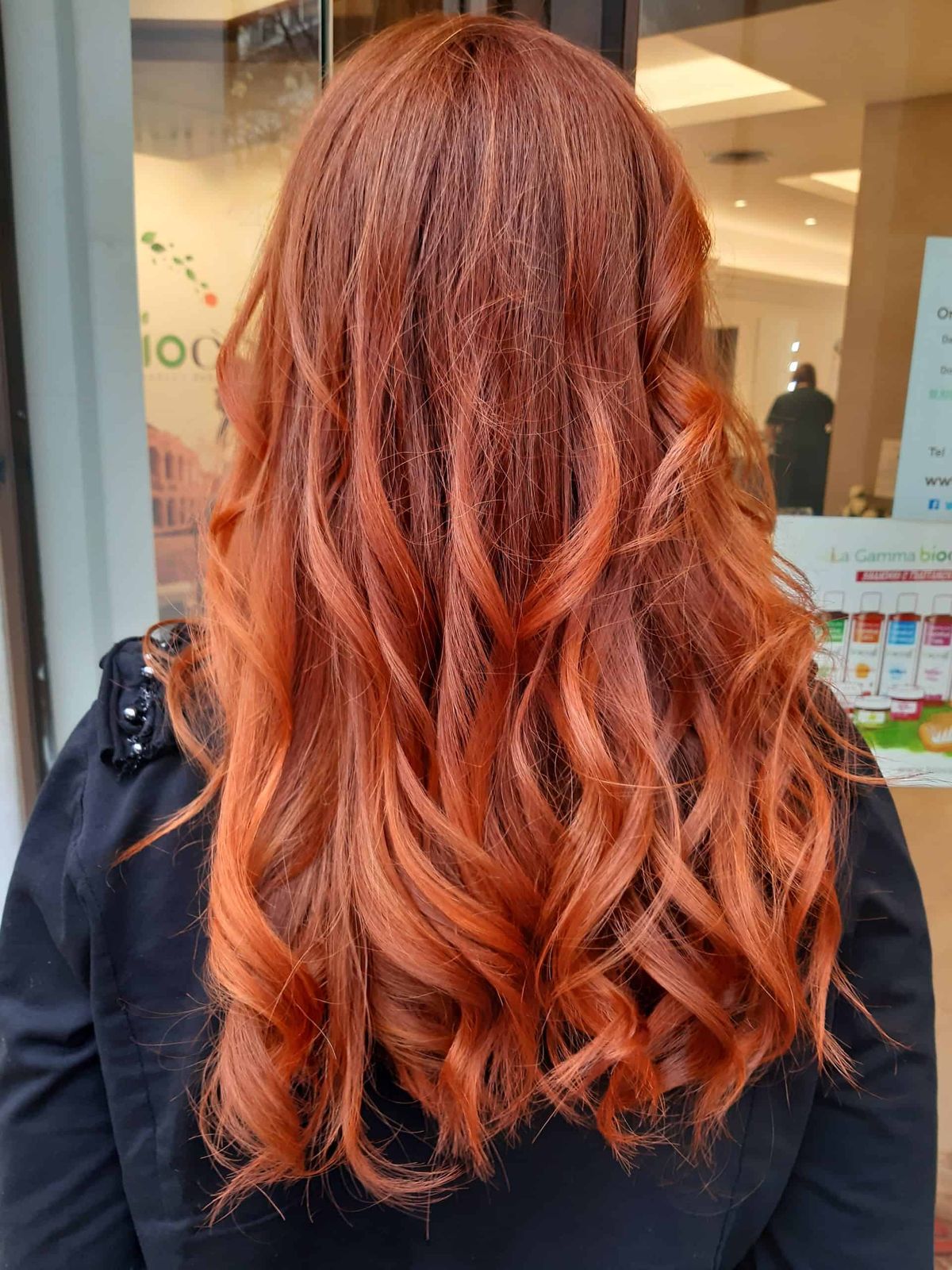 Fiery Red OmbrΓ© Curls Fiery Red OmbrΓ© Curls β Winter Red Hair Colors