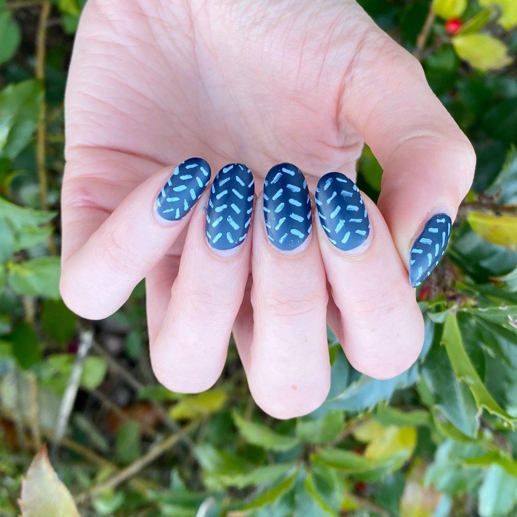 Short Almond Matte Navy 3D Knit Nails Short Almond Matte Navy 3D Knit Nails β Sweater Nails