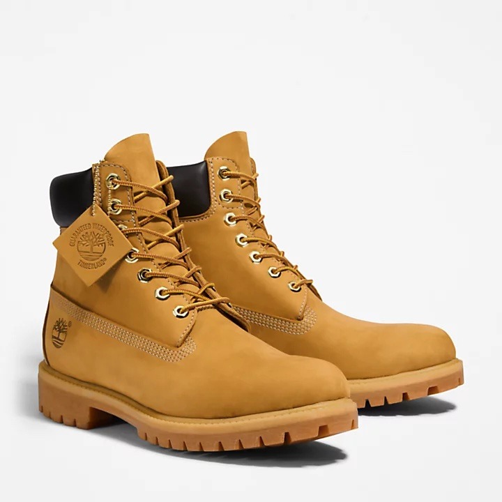 Iconic Tan Timberland 6-Inch Boots for Autumn and Winter Iconic Tan Timberland 6-Inch Boots for Autumn and Winter β Timberland Boots Outfits