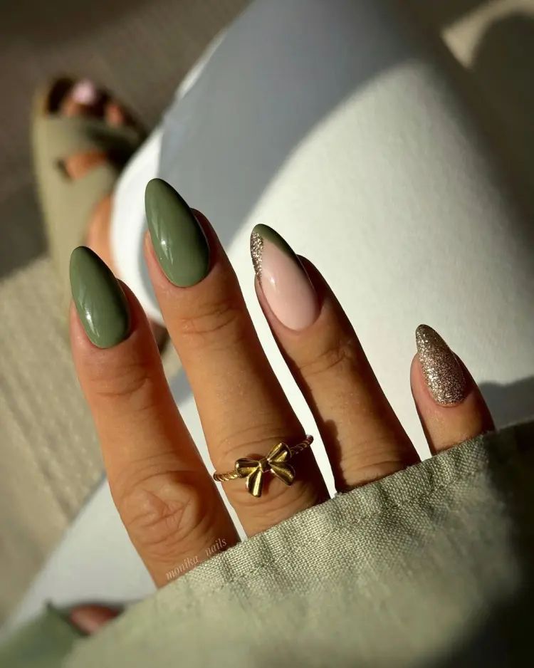 Matte Olive Green with Subtle Gold Line Matte Olive Green with Subtle Gold Line β Dark Green Winter Nails