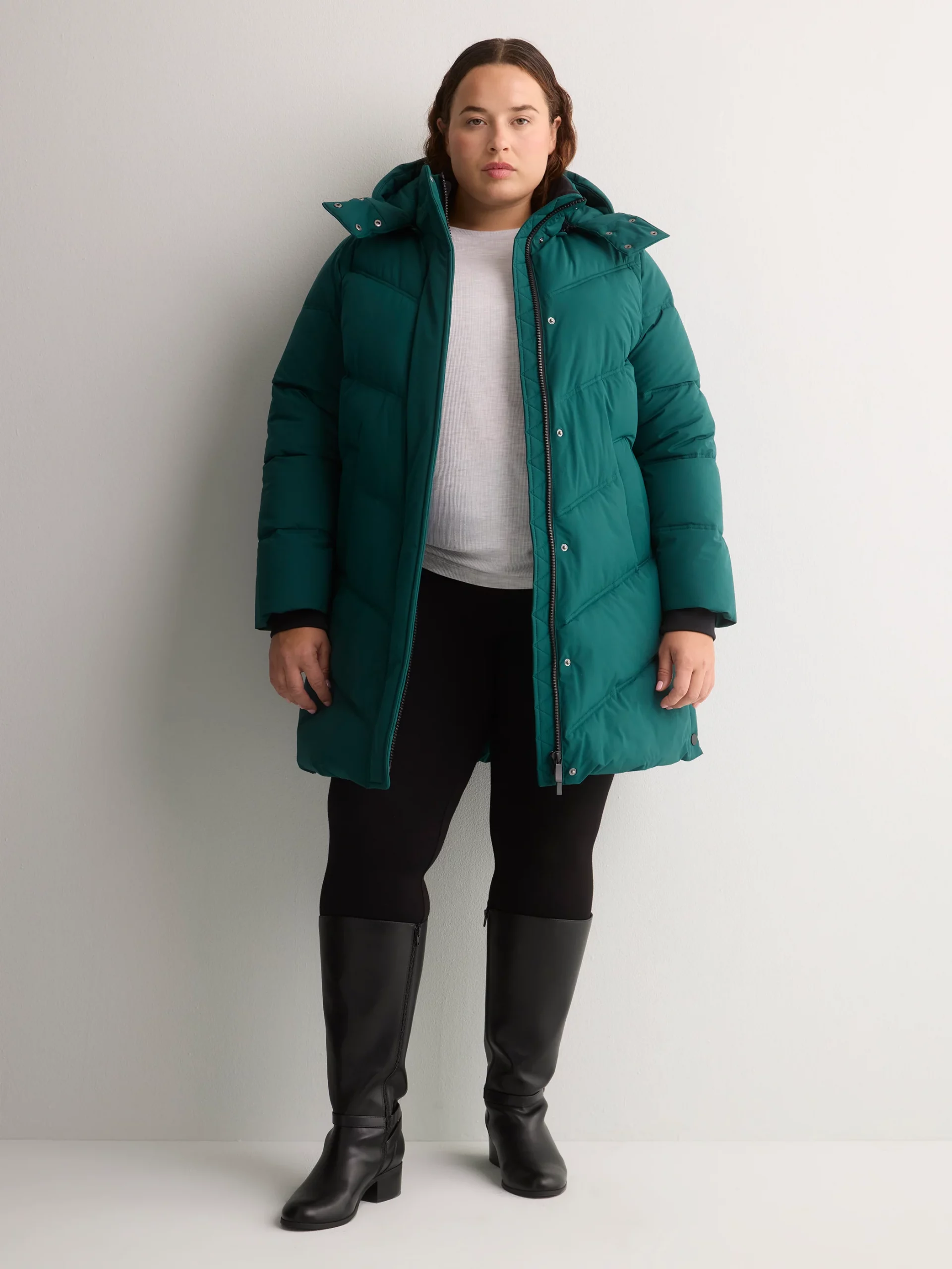 Vibrant Green Puffer Coat with Black Leggings Vibrant Green Puffer Coat with Black Leggings β Winter Outfits for Plus Size Women