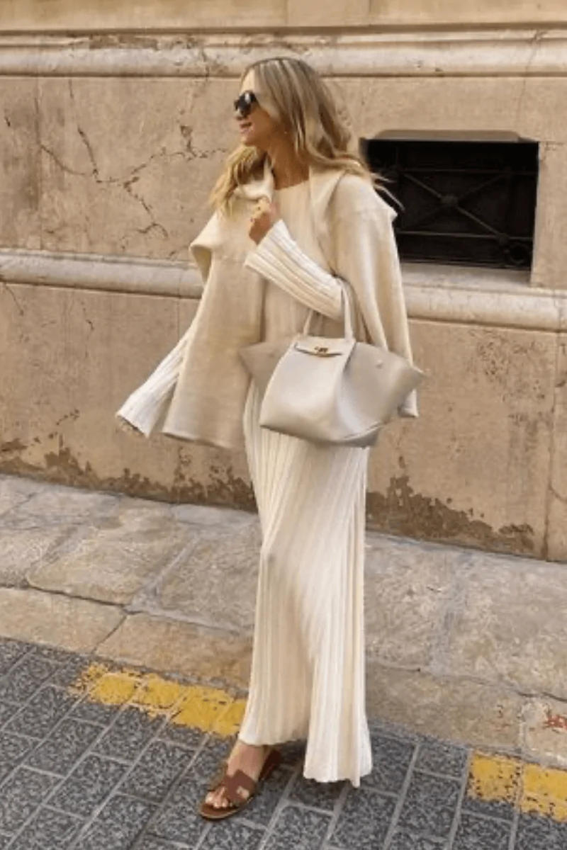 Brown Flat Sandals Outfit Idea Brown Flat Sandals Outfit Idea β Winter Outfits for Women Over 40