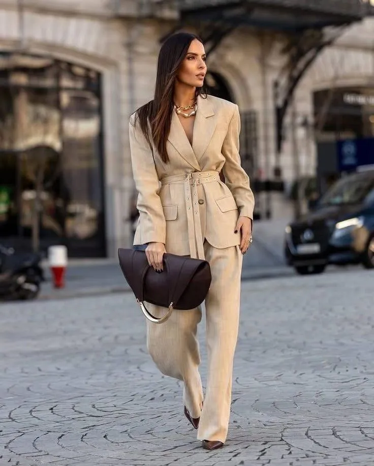 Professional Outfit Idea Professional Outfit Idea β Winter Outfits for Women Over 40