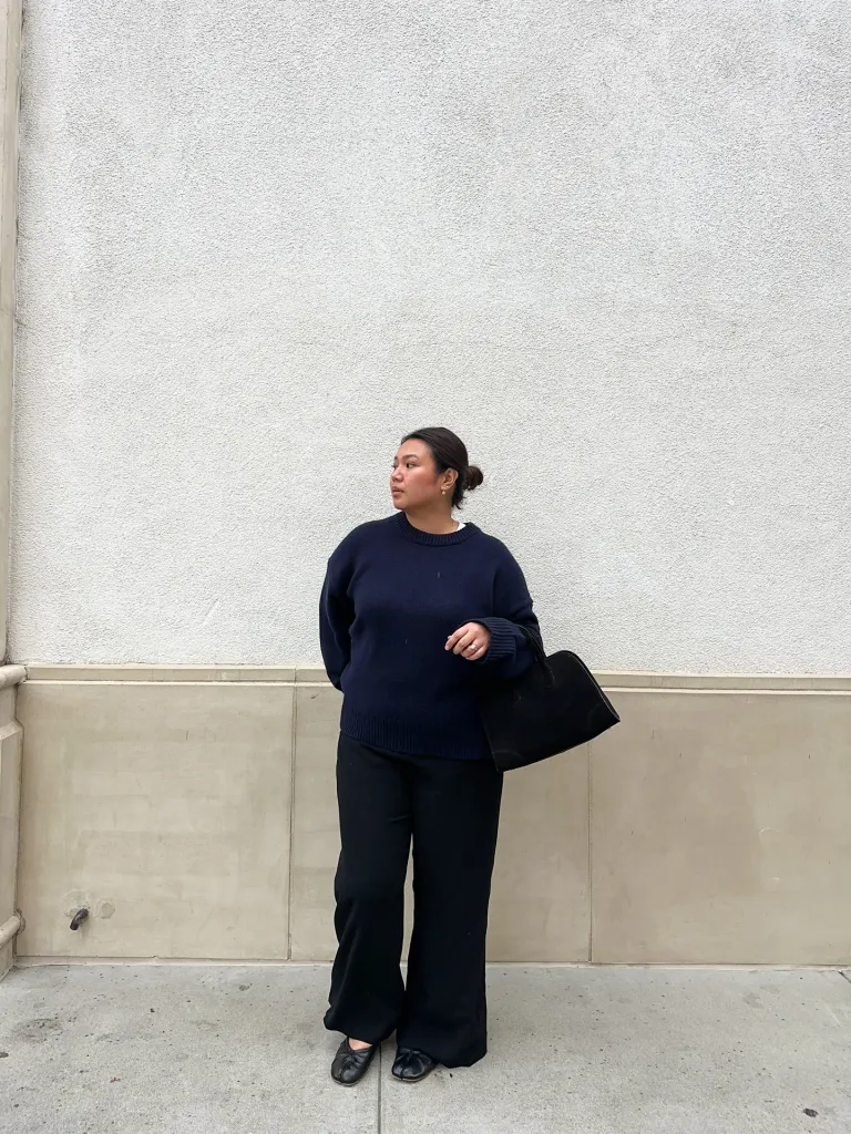Oversized Knit Sweater and Wide-Leg Trousers for a Comfortable Brunch — Winter Brunch Outfits