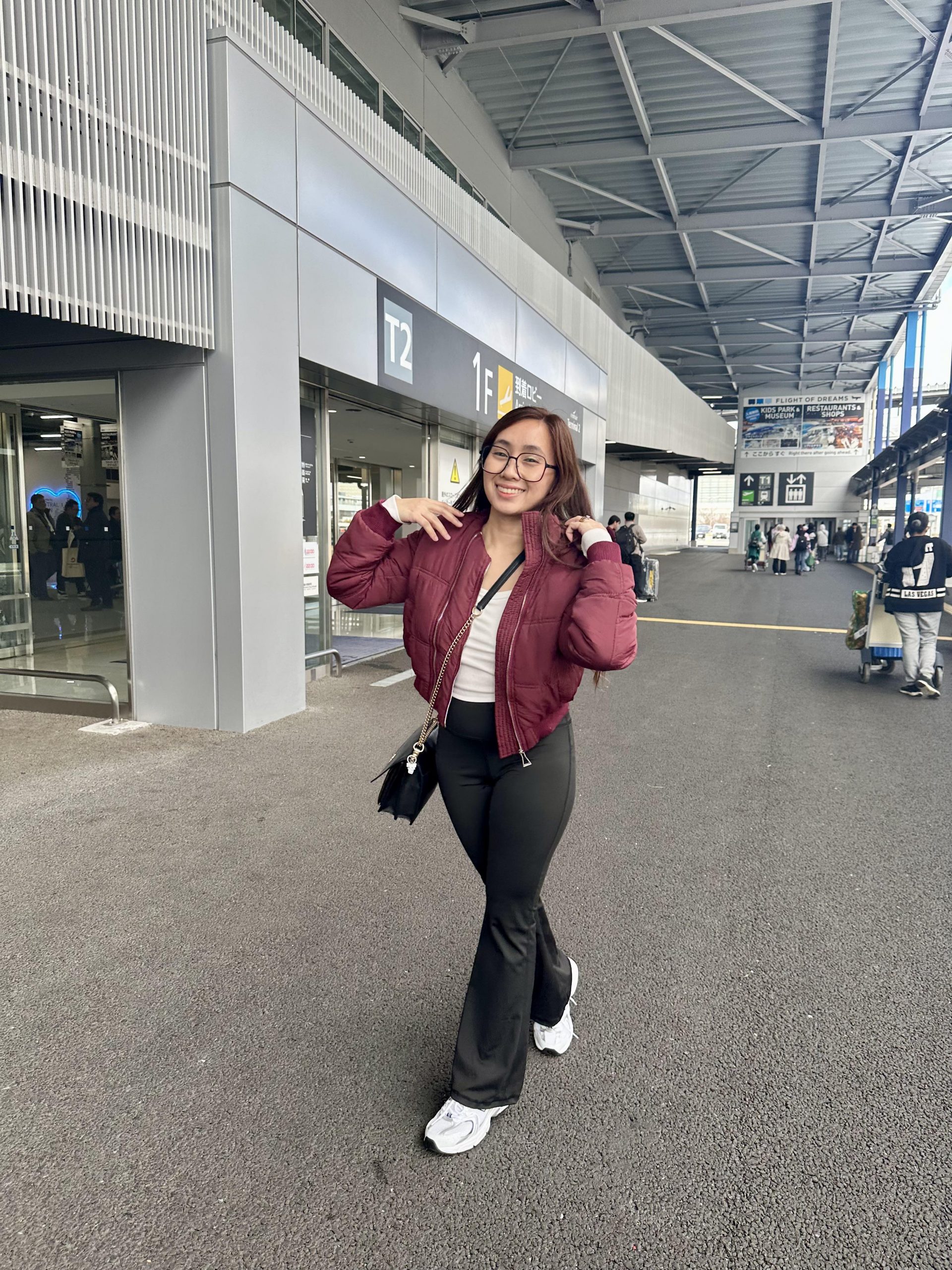 Cozy Comfort: Matching Light Blue Fleece Tracksuit Cozy Comfort: Matching Light Blue Fleece Tracksuit β Winter Airport Outfits
