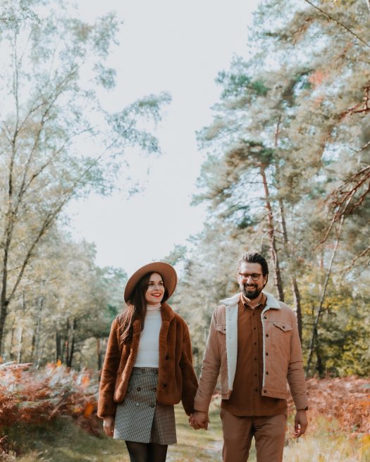 Faux Fur Jacket and Plaid Skirt for a Stylish Winter Photoshoot — Winter Photoshoot Outfits