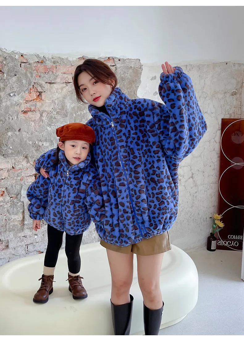 Oversized Leopard Print Fleece Jacket for a Bold Family Look — Winter Family Photo Outfits