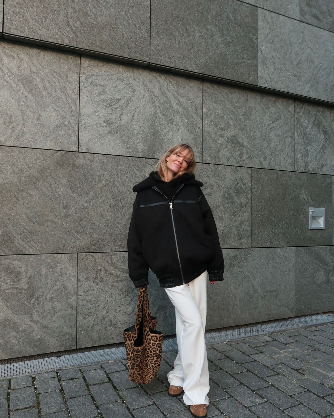 Shearling Collar Jacket with Wide-Leg Pants — Winter Outfits for Moms