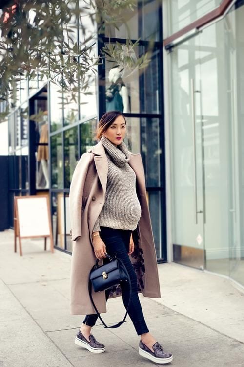 Chic Grey Turtleneck Under a Beige Long Coat Chic Grey Turtleneck Under a Beige Long Coat β Winter Maternity Outfits