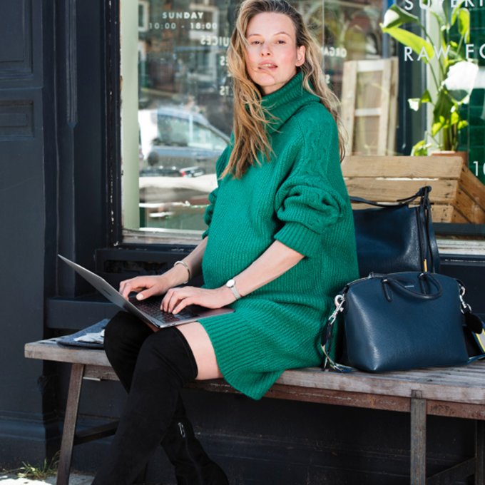 Vibrant Emerald Knit Dress Paired with Over-the-Knee Boots Vibrant Emerald Knit Dress Paired with Over-the-Knee Boots β Winter Maternity Outfits