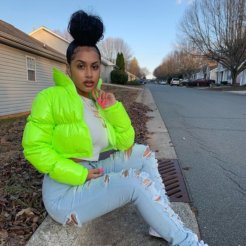 Neon Green Shiny Puffer Jacket with Distressed Jeans Neon Green Shiny Puffer Jacket with Distressed Jeans β Y2K Winter Outfits