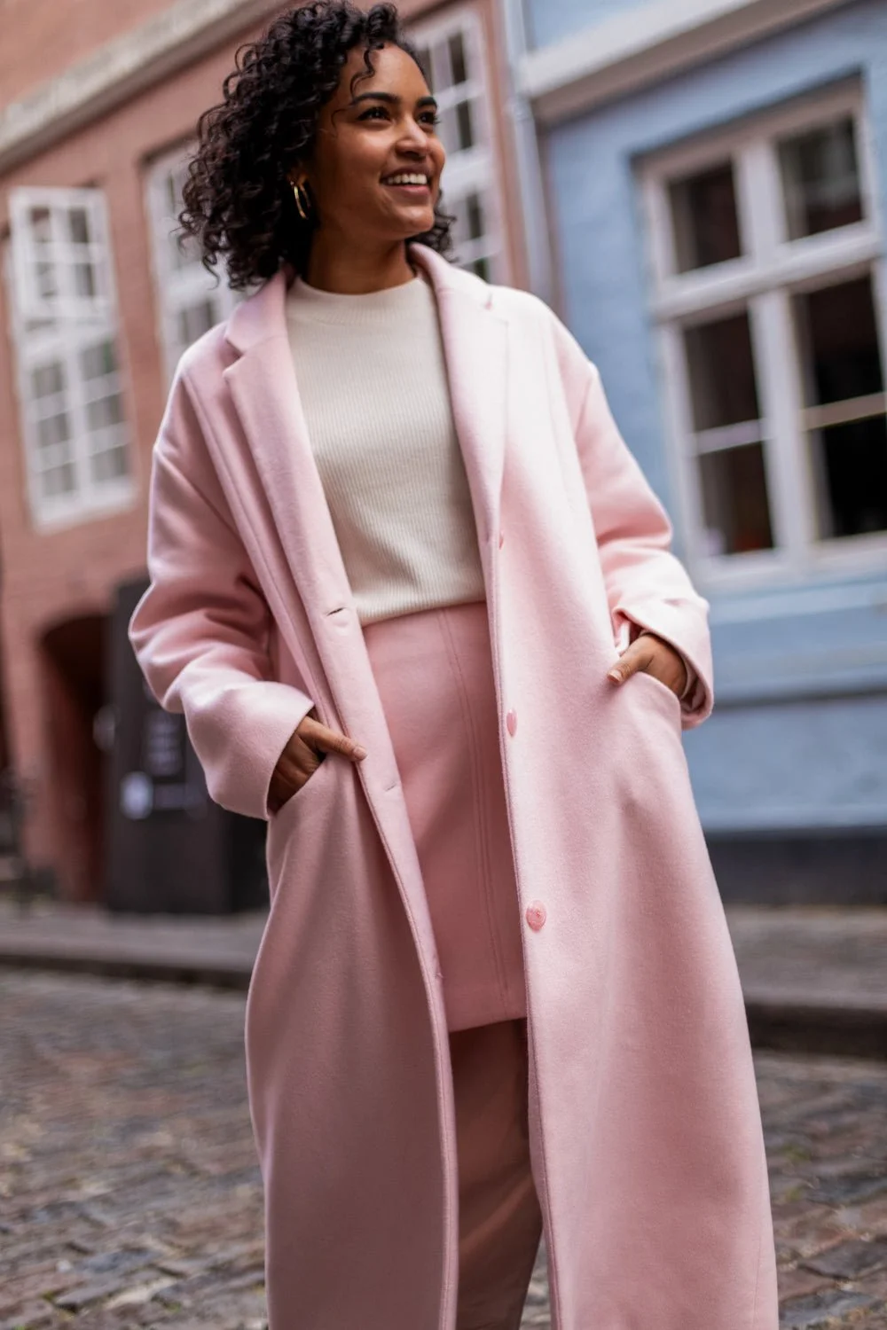 Monochromatic Pink Wool Coat Look Monochromatic Pink Wool Coat Look β Winter Coats for Women