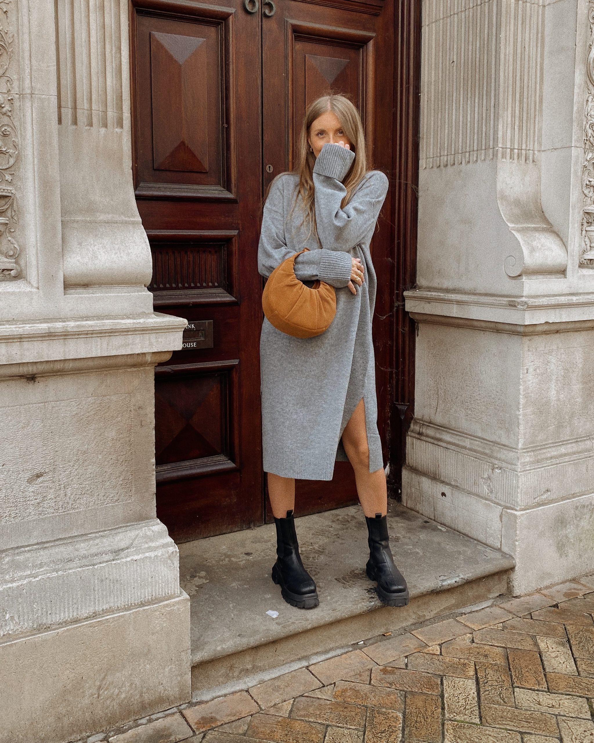 Oversized Grey Knit Midi Dress with Chunky Platform Boots — Winter Dress Outfits