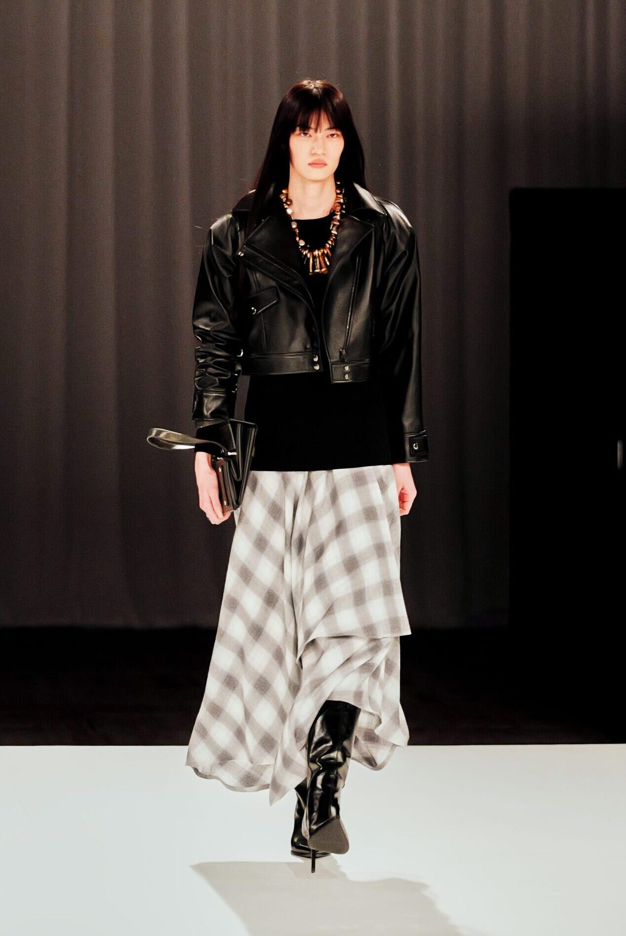 Fashion-Forward Contrast: Leather Jacket with Plaid Skirt Fashion-Forward Contrast: Leather Jacket with Plaid Skirt β Japan Winter Outfits