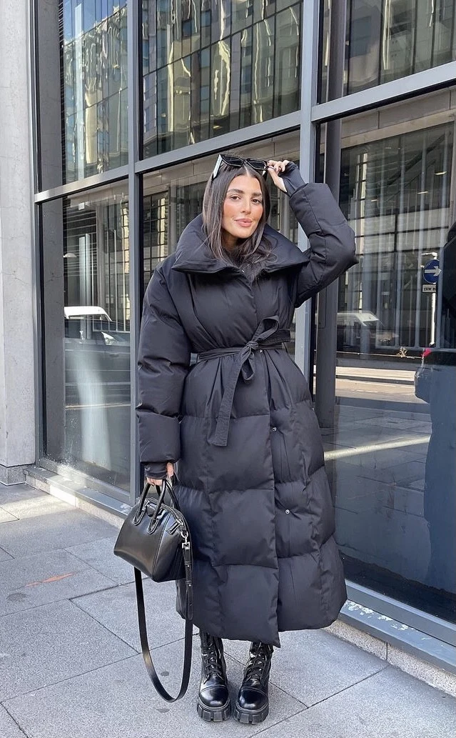 Oversized Belted Puffer for Elevated Casual Comfort Oversized Belted Puffer for Elevated Casual Comfort β Long Puffer Coat Outfits