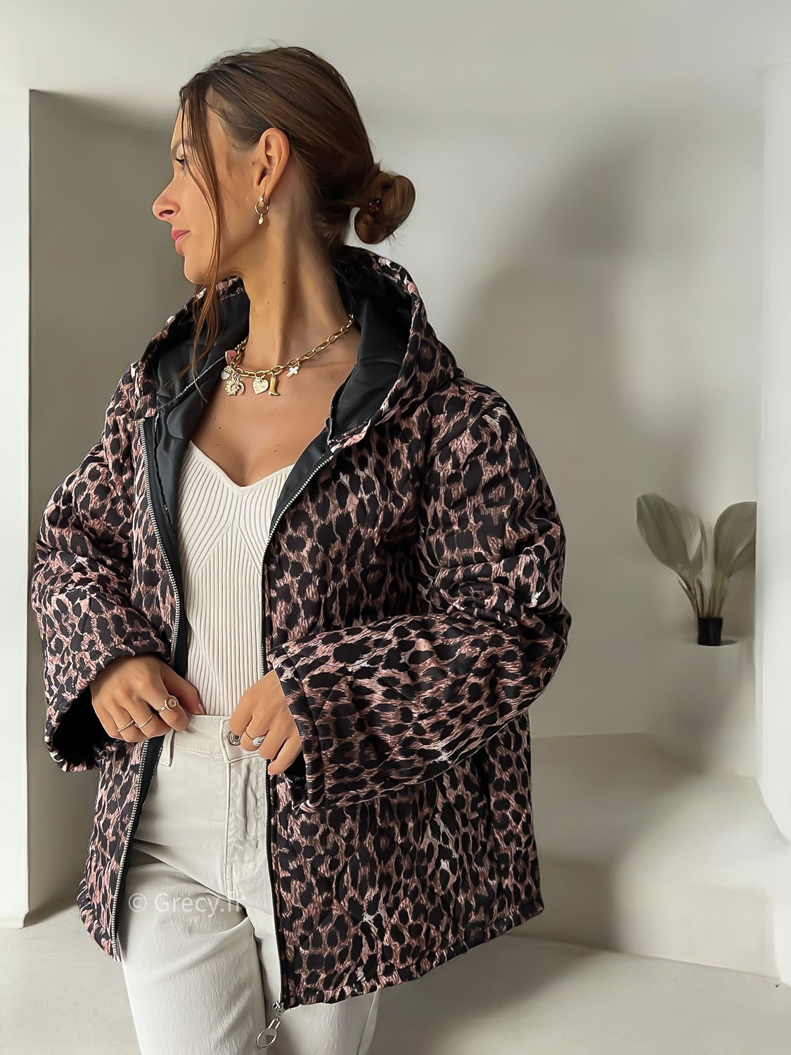 Hooded Leopard Jacket with White Tank and Gold Jewelry — Leopard Coat Outfits