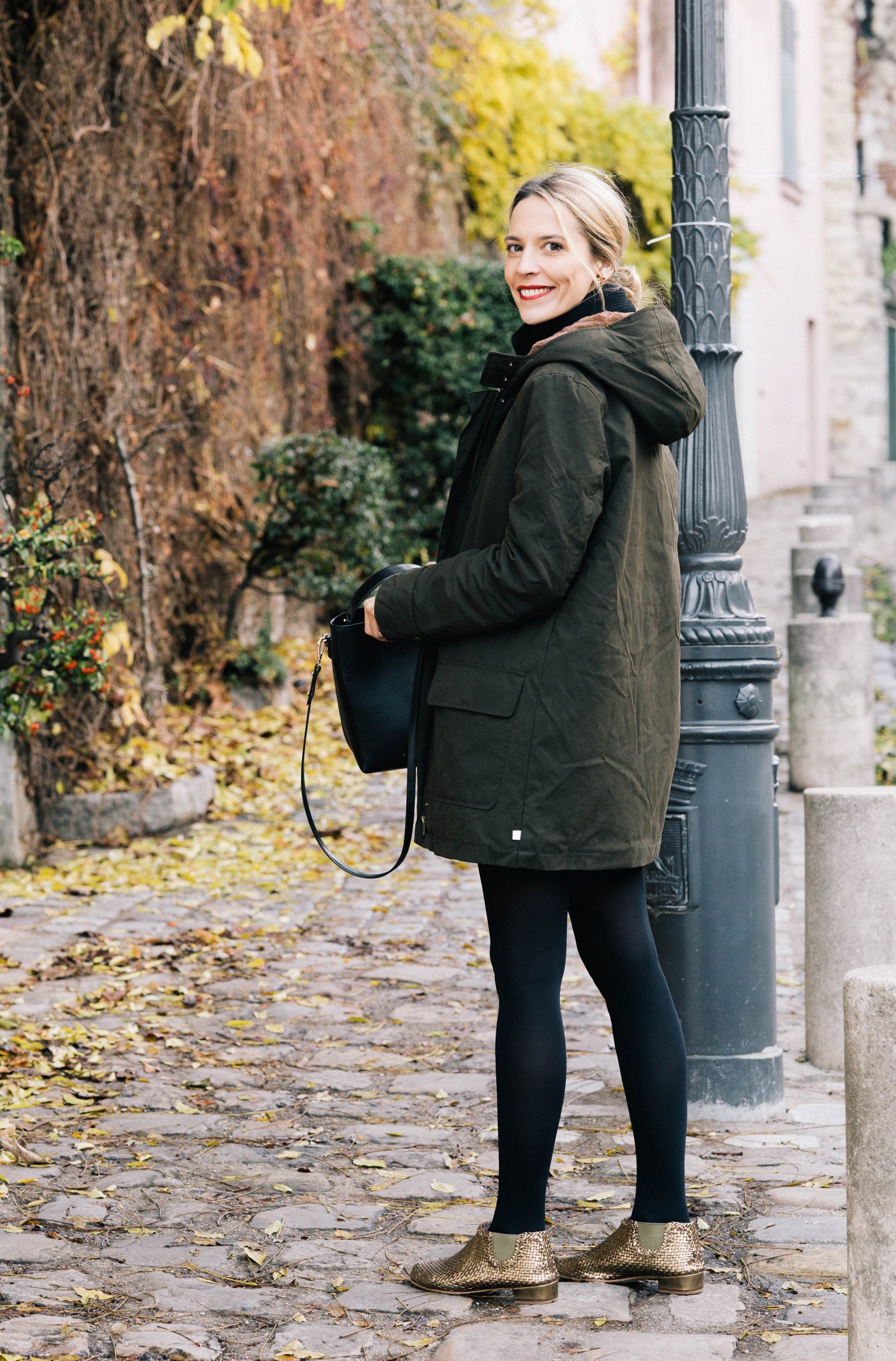 Olive Green Parka with Black Turtleneck and Gold Chelsea Boots — Parka Outfits