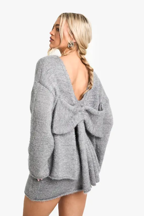 Silver Glitter Knit Set with Backless Cropped Top and Mini Skirt Silver Glitter Knit Set with Backless Cropped Top and Mini Skirt โ Knit Set Outfits