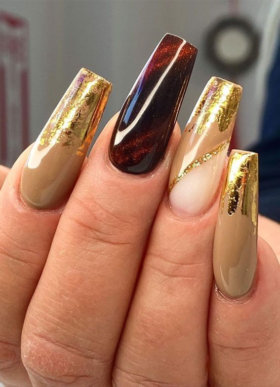 Glossy With Metallic Foil And Shimmer Visual Idea Glossy With Metallic Foil And Shimmer Visual Idea β Long Winter Nails
