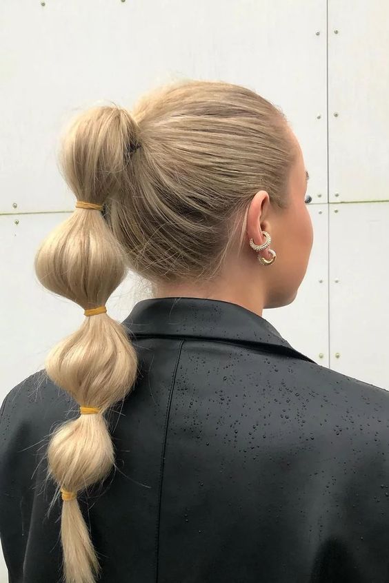 Modern Ash Blonde Bubble Ponytail Modern Ash Blonde Bubble Ponytail β Winter Hairstyles for Work