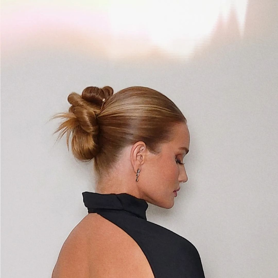 Mid-Back Visual Idea Mid-Back Visual Idea β Winter Updos